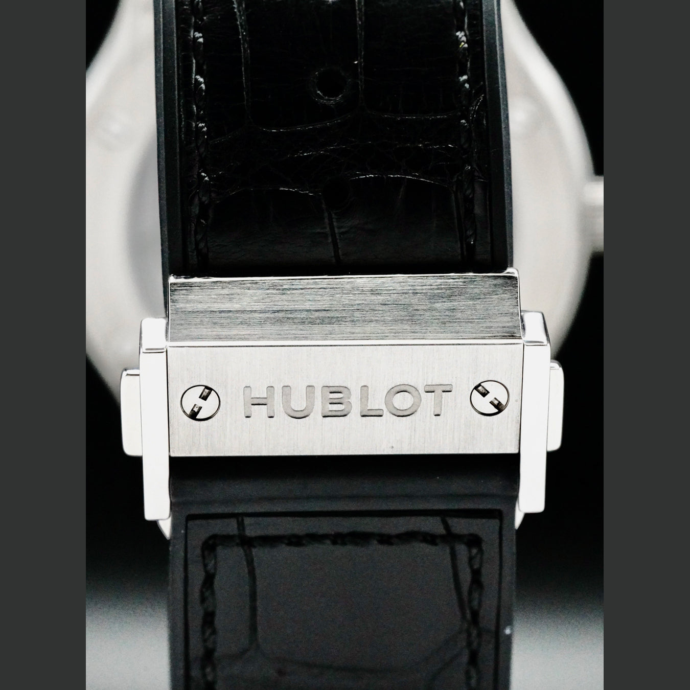 Hublot 515.NX.1270.LR Classic Fusion Classico Ultra-Thin Titanium Black Shiny Dial