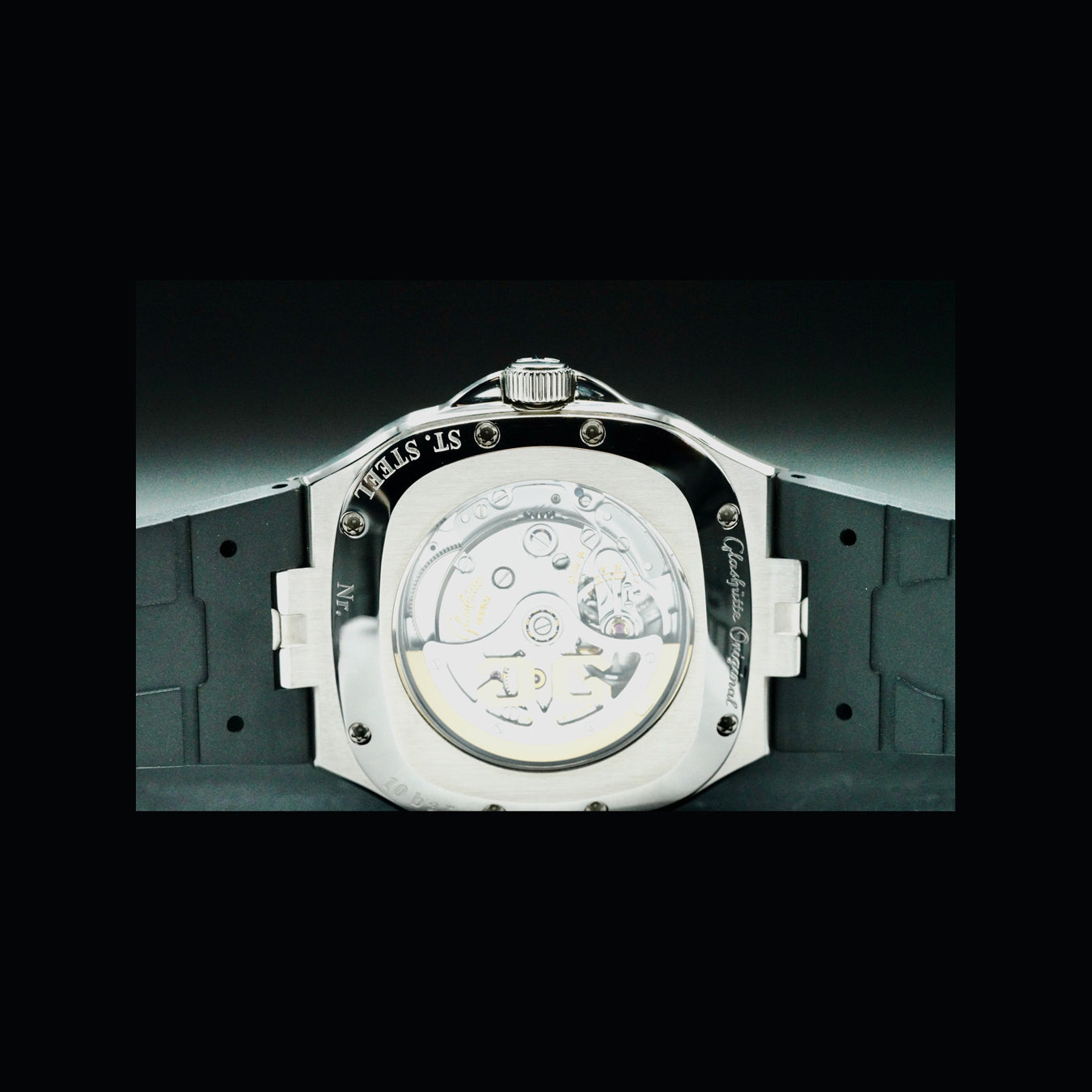 Glashütte Original 2-39-47-13-12-06 Seventies Panorama Date