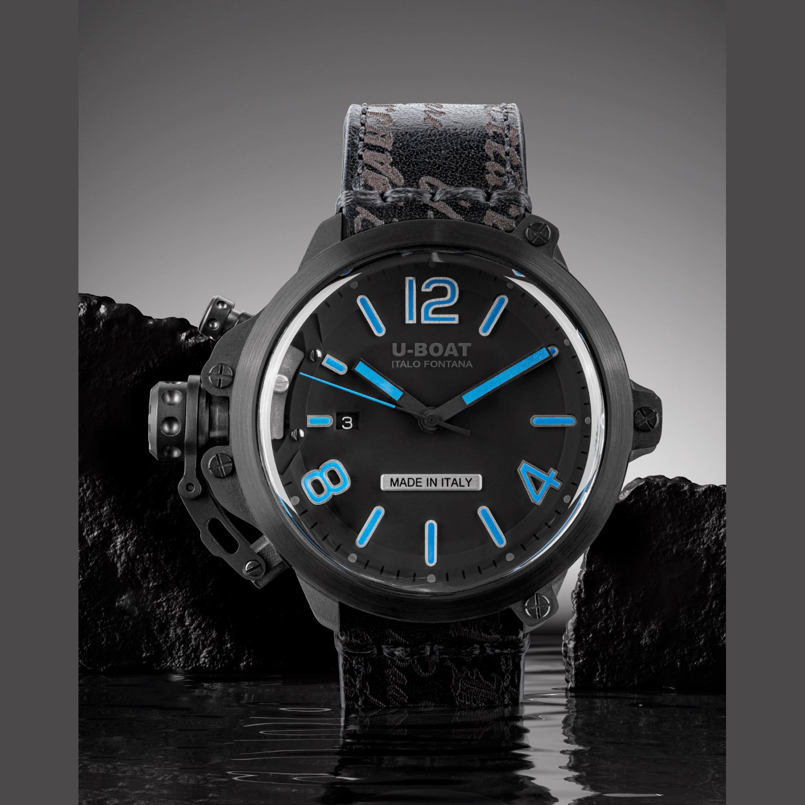 U-Boat 8806 Capsule 50mm PVD BK BL
