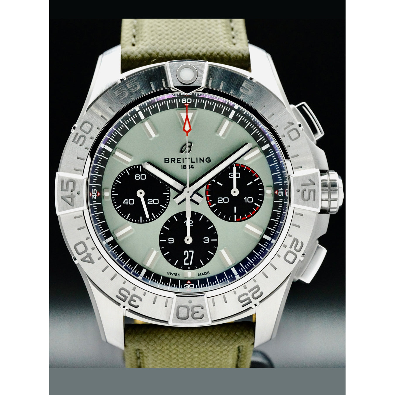Breitling AB0147 Avenger B01 Chronograph 44