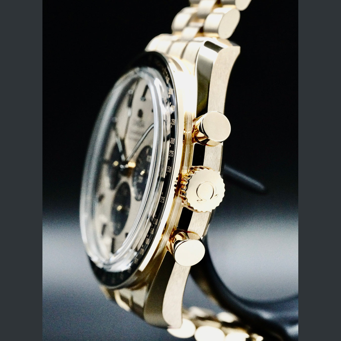 Omega 310.60.42.50.99.002 Speedmaster Moonwatch Professional Master Chronometer Moonshine Gold Dial on Bracelet