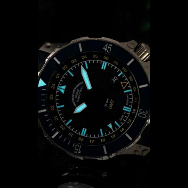 Mühle Glashütte Seebataillon GMT Blue Strap M1-28-62-KB-II
