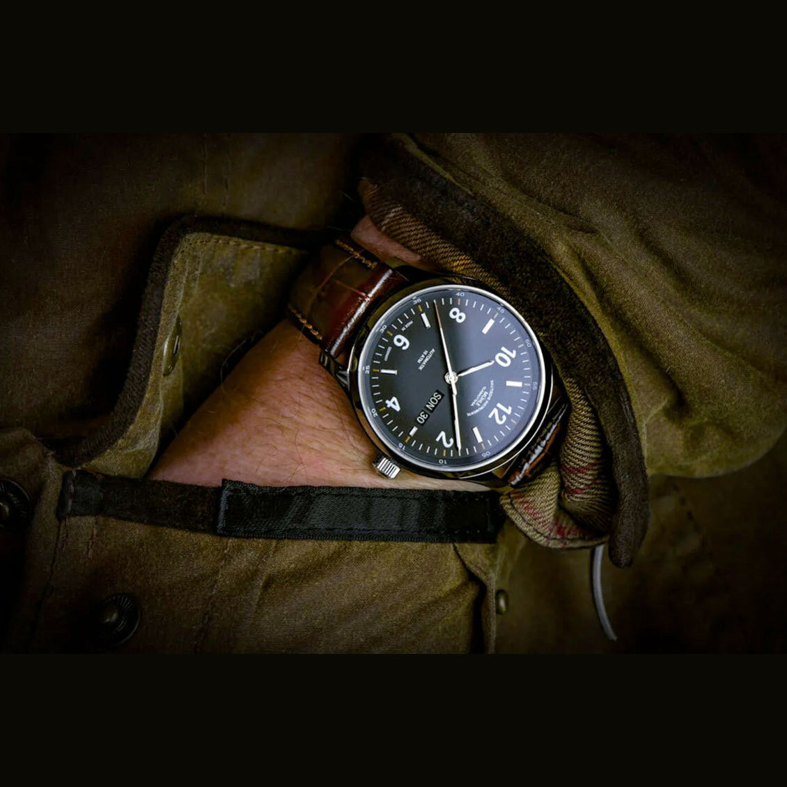 Mühle Glashütte Lunova Day/Date M1-43-26-LB-II