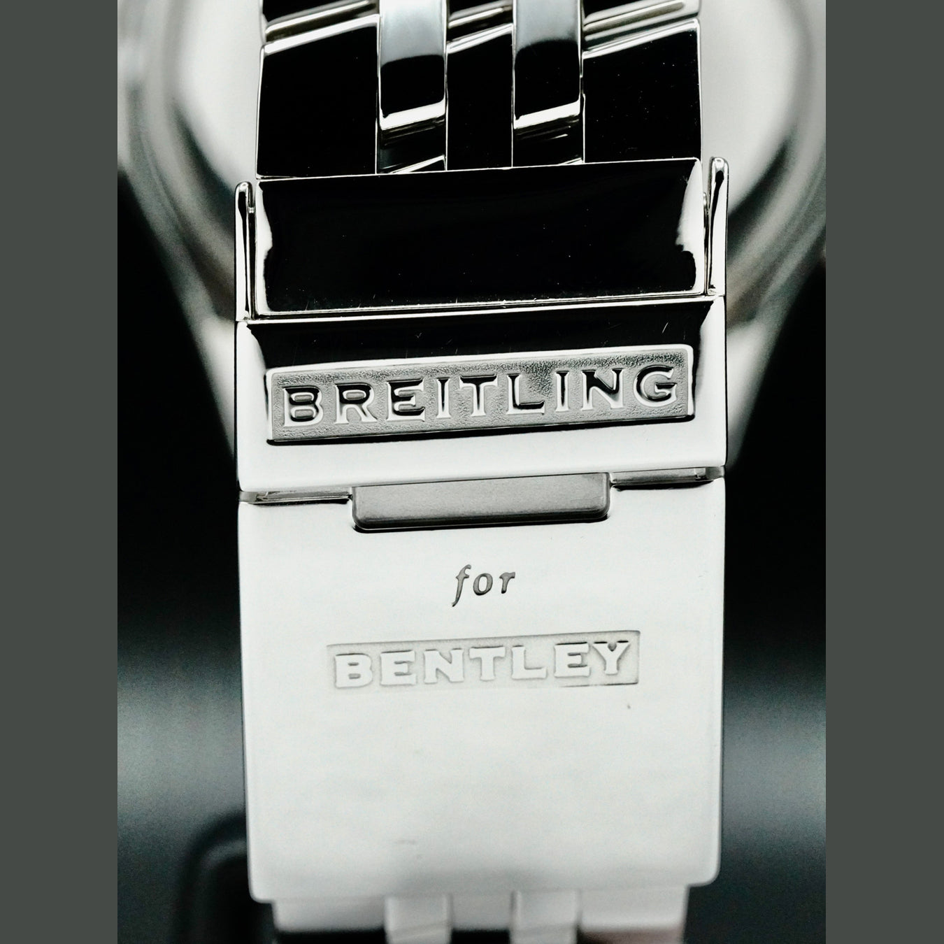 Breitling A13362 Bentley GMT