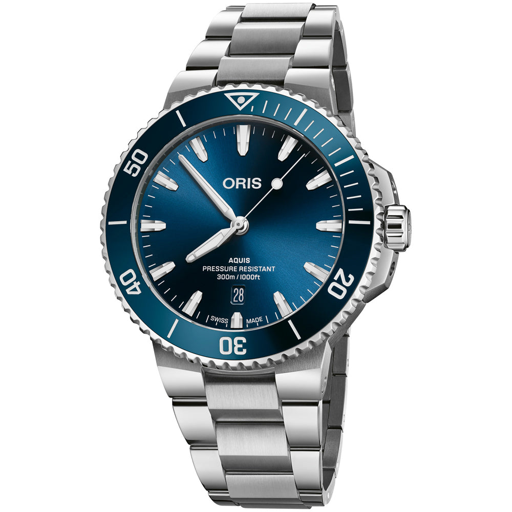 Oris Aquis Date Blue Dial on Bracelet