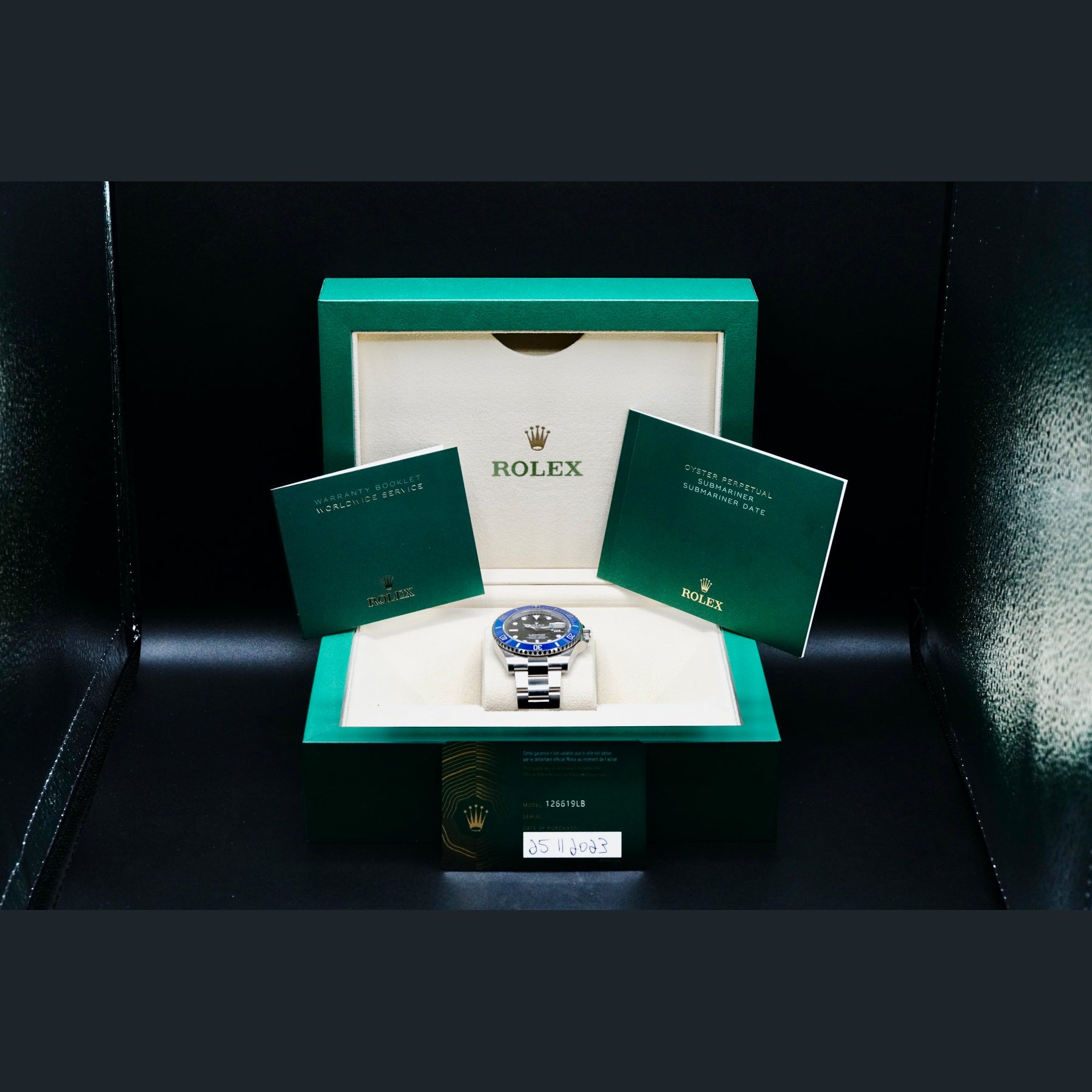 Rolex 126619LB Submariner Date
