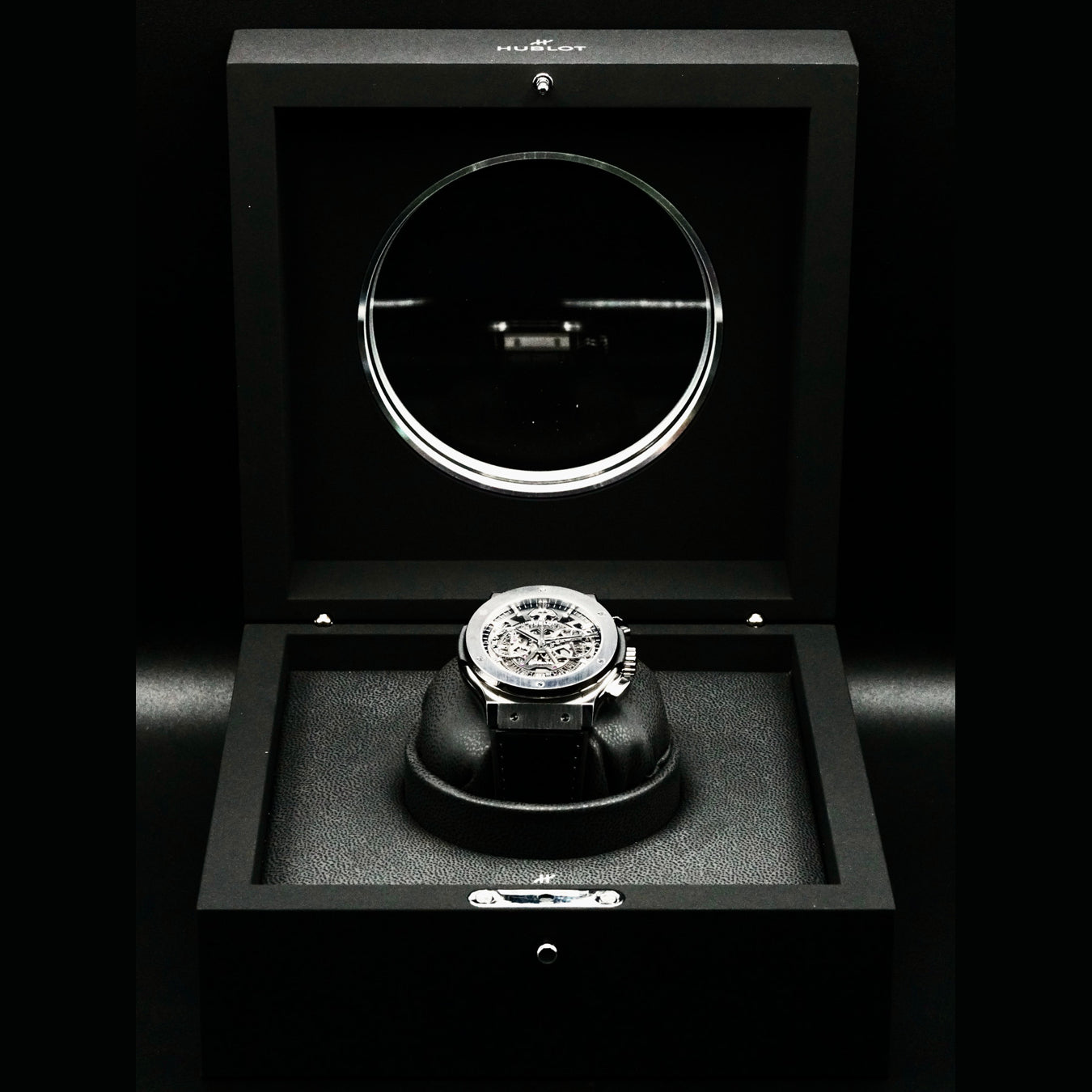 Hublot Classic Fusion Aero Chronograph Titanium 45mm 525.NX.0170.LR