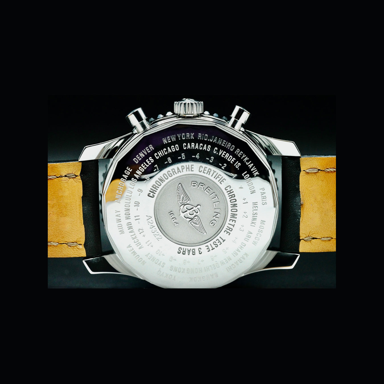 Breitling A2432212/B726 Navitimer World