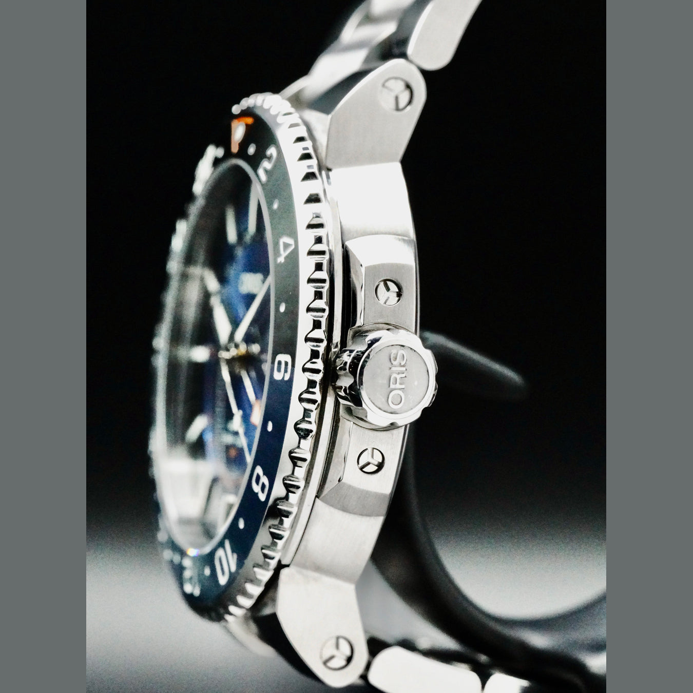 Oris 01 798 7754 4185 Aquis Date