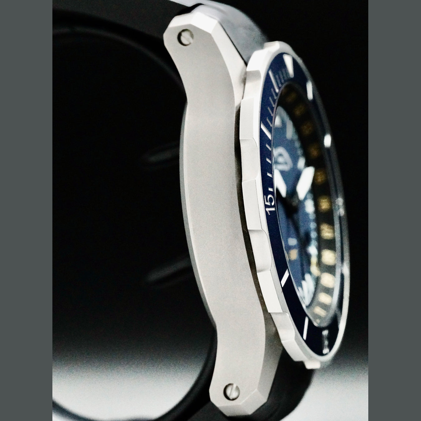 Mühle Glashütte M1-28-62-KB Seebataillon GMT