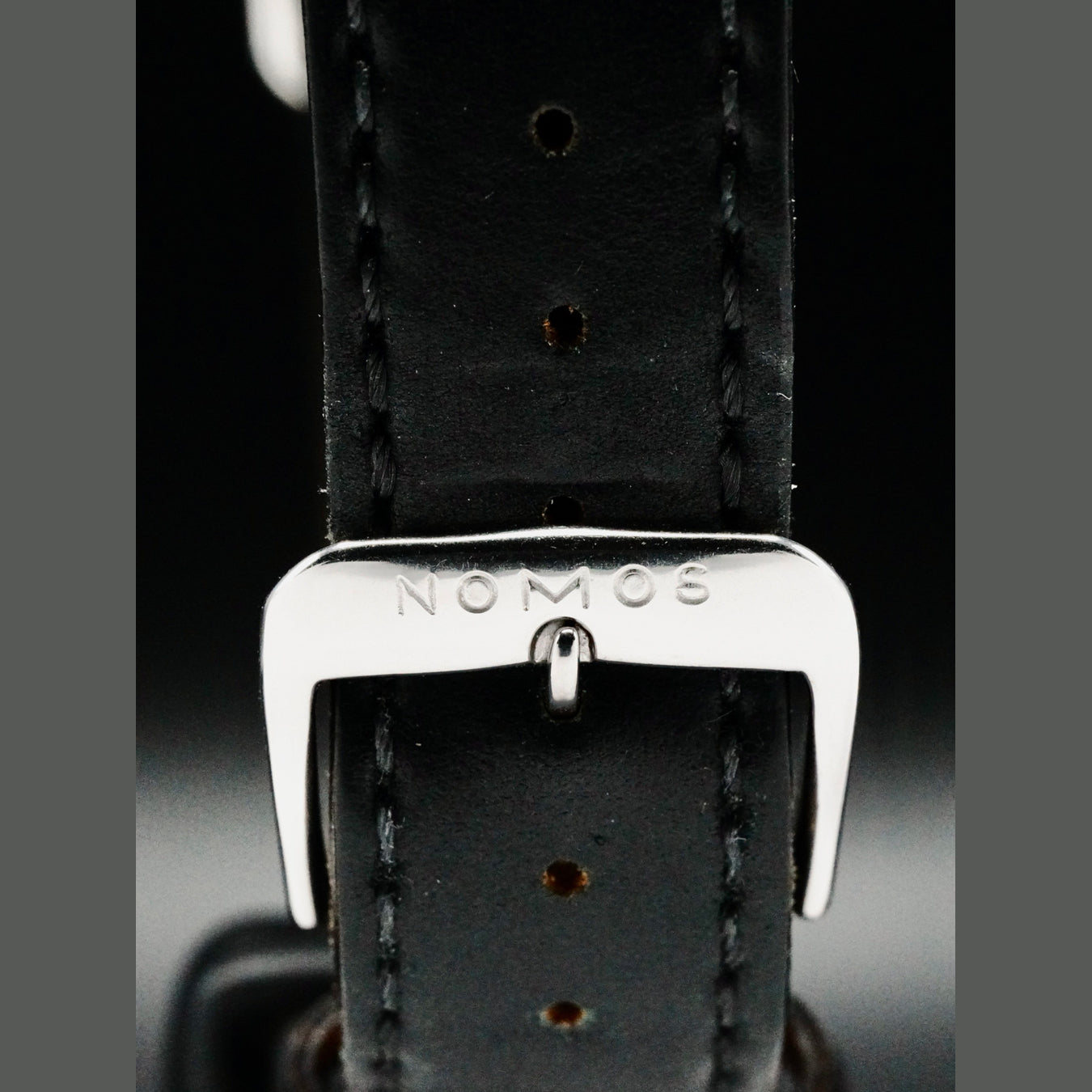 NOMOS Glashütte 1101 Metro