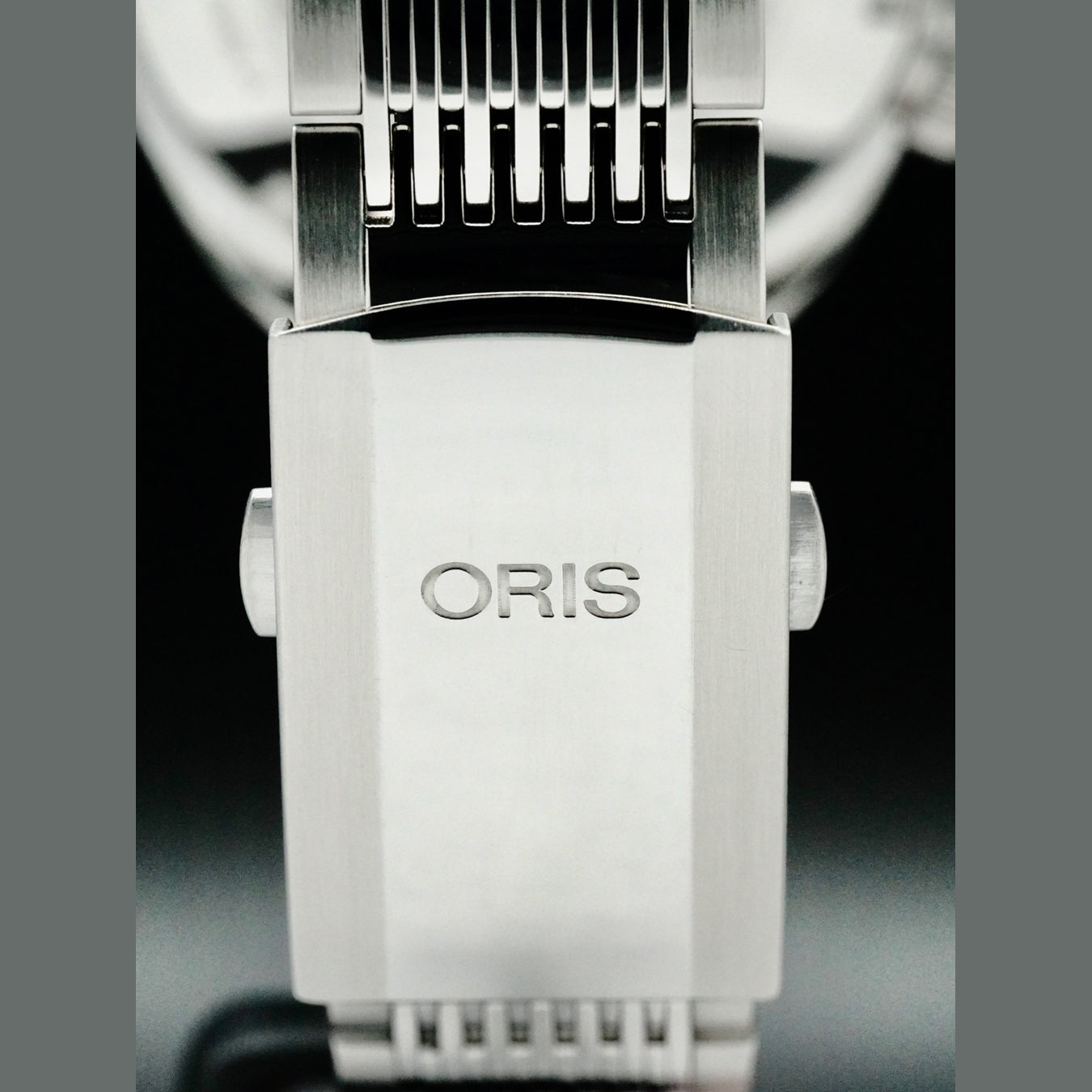Oris 01 733 7737 4054 Chronoris Date