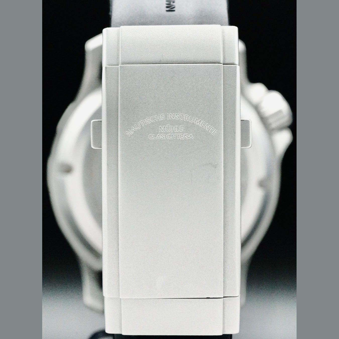 Mühle Glashütte M1-28-82-MB 2000