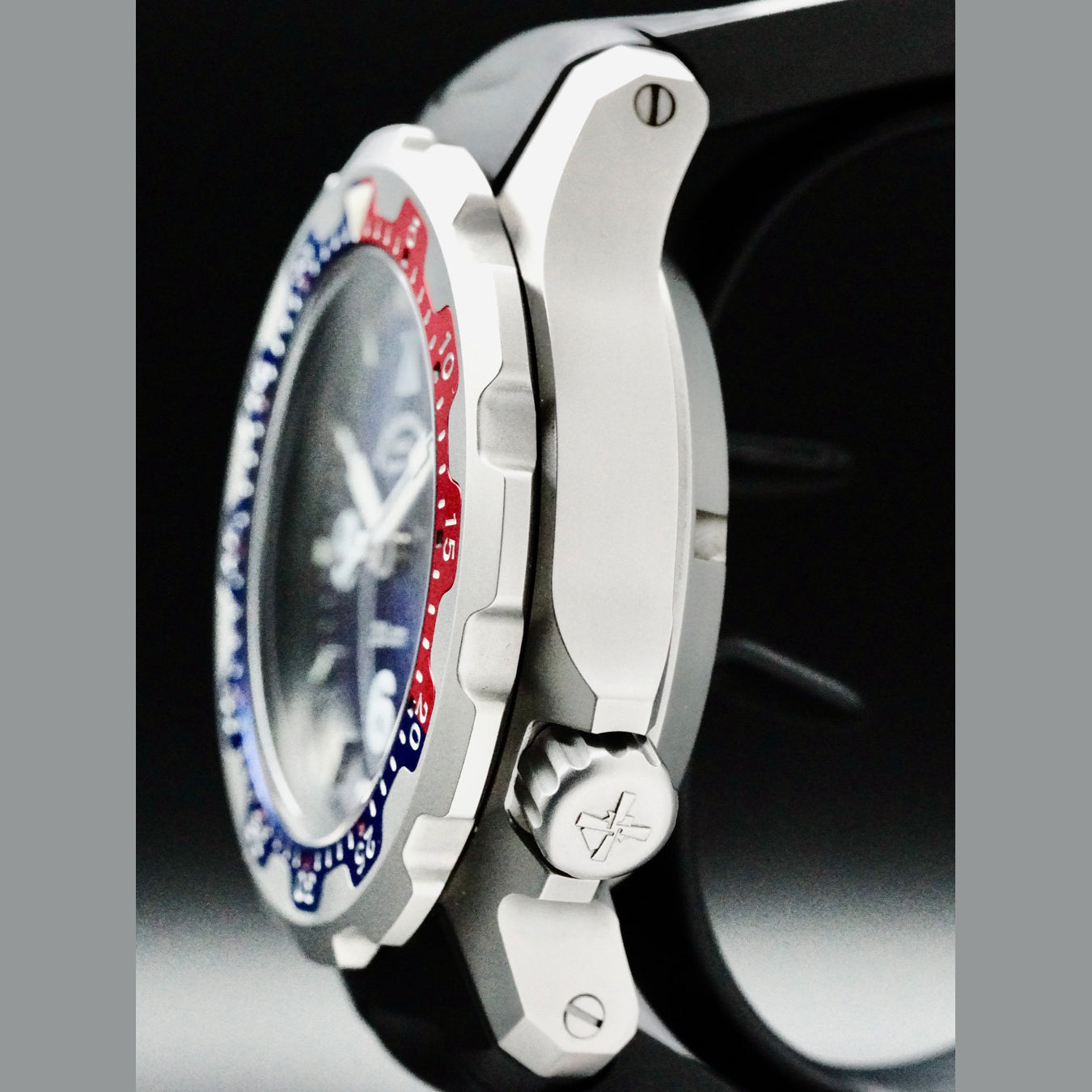 Mühle Glashütte M1-28-82-MB 2000