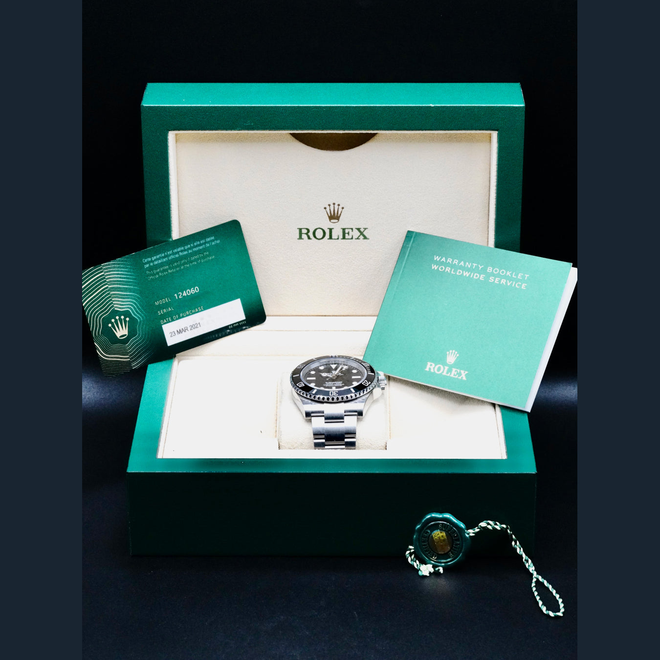 Rolex 124060 Submariner
