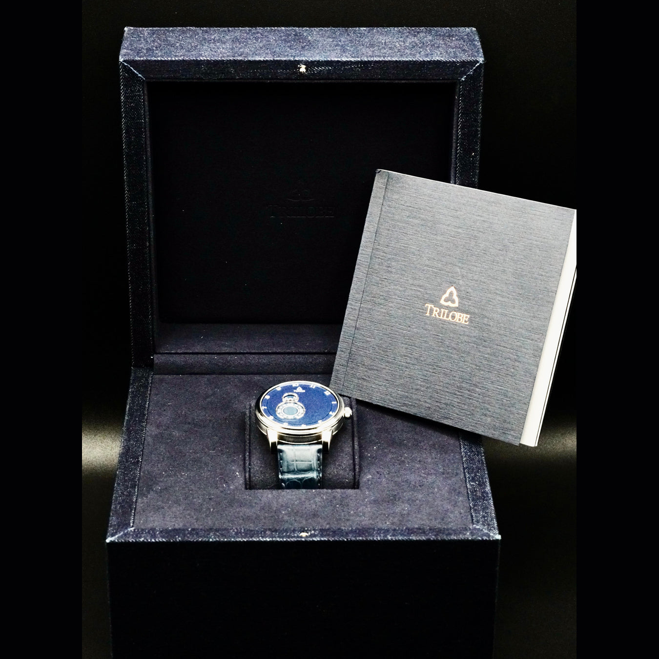 Trilobe NF05BG Nuit Fantastique Grained Blue Titanium 40.5mm