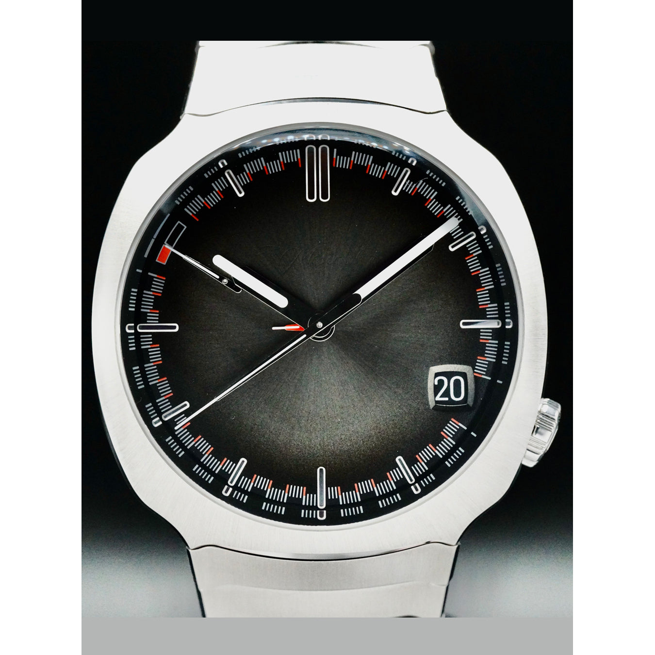 H. Moser & Cie. 6812-1200 Streamliner Perpetual Calendar