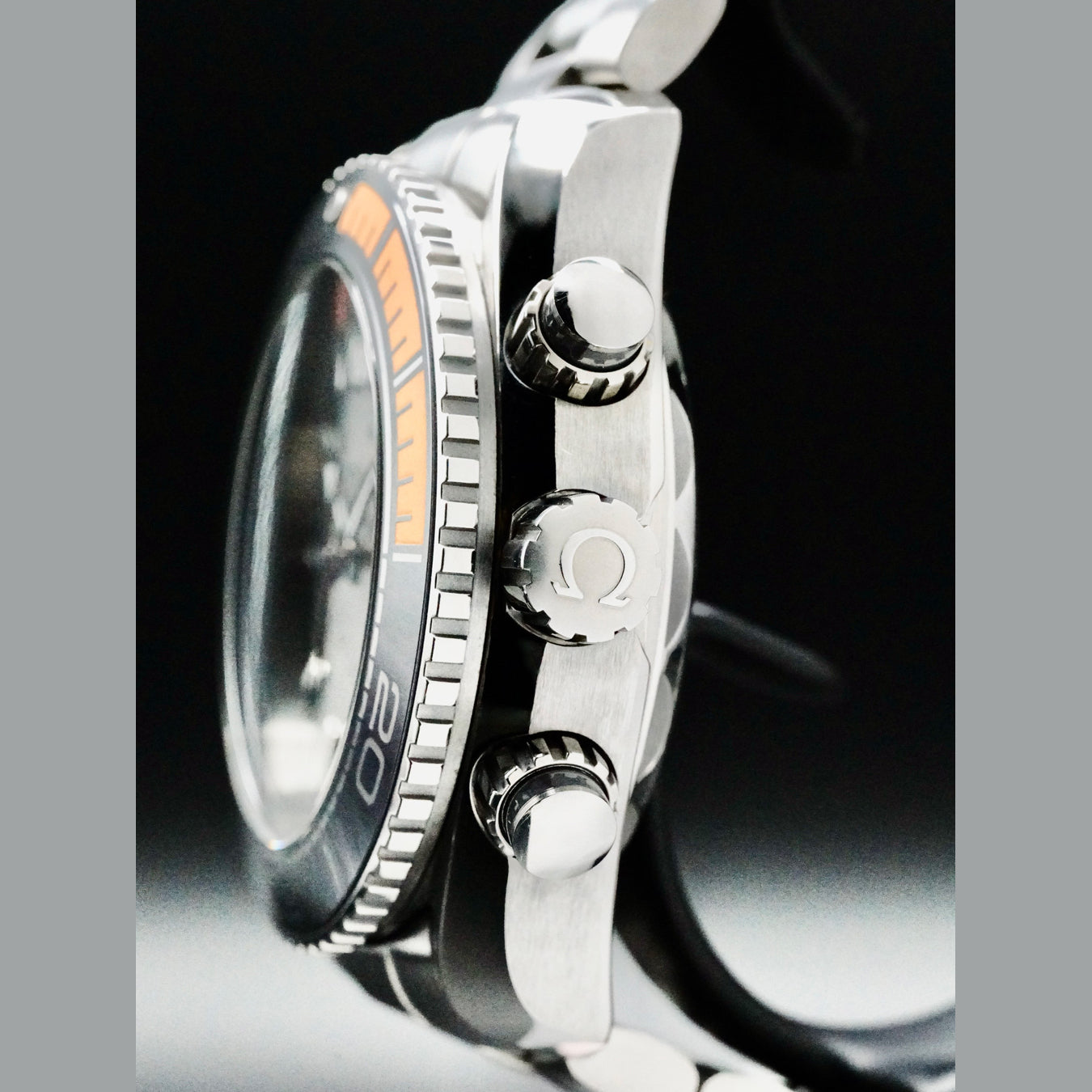 Omega 215.90.46.51.99.001 Planet Ocean 45.5mm