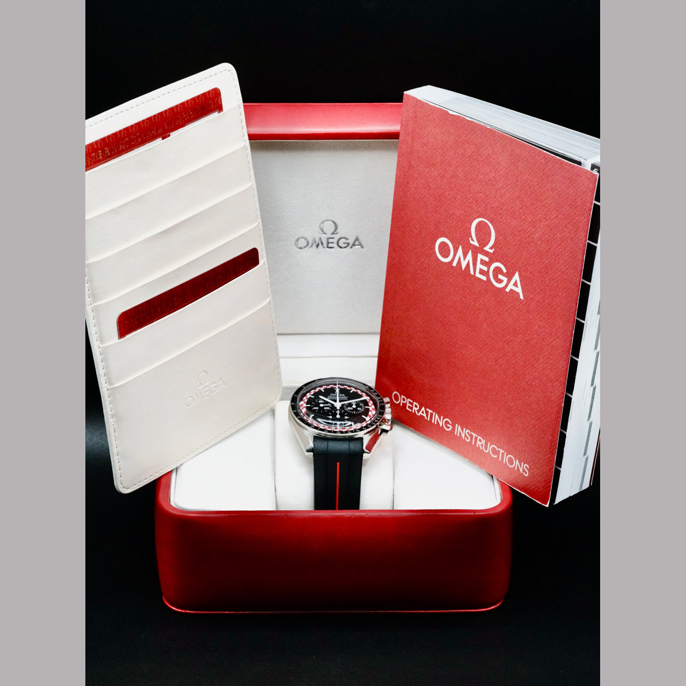 Omega 311.30.42.30.01.004 Speedmaster Moonwatch TinTin