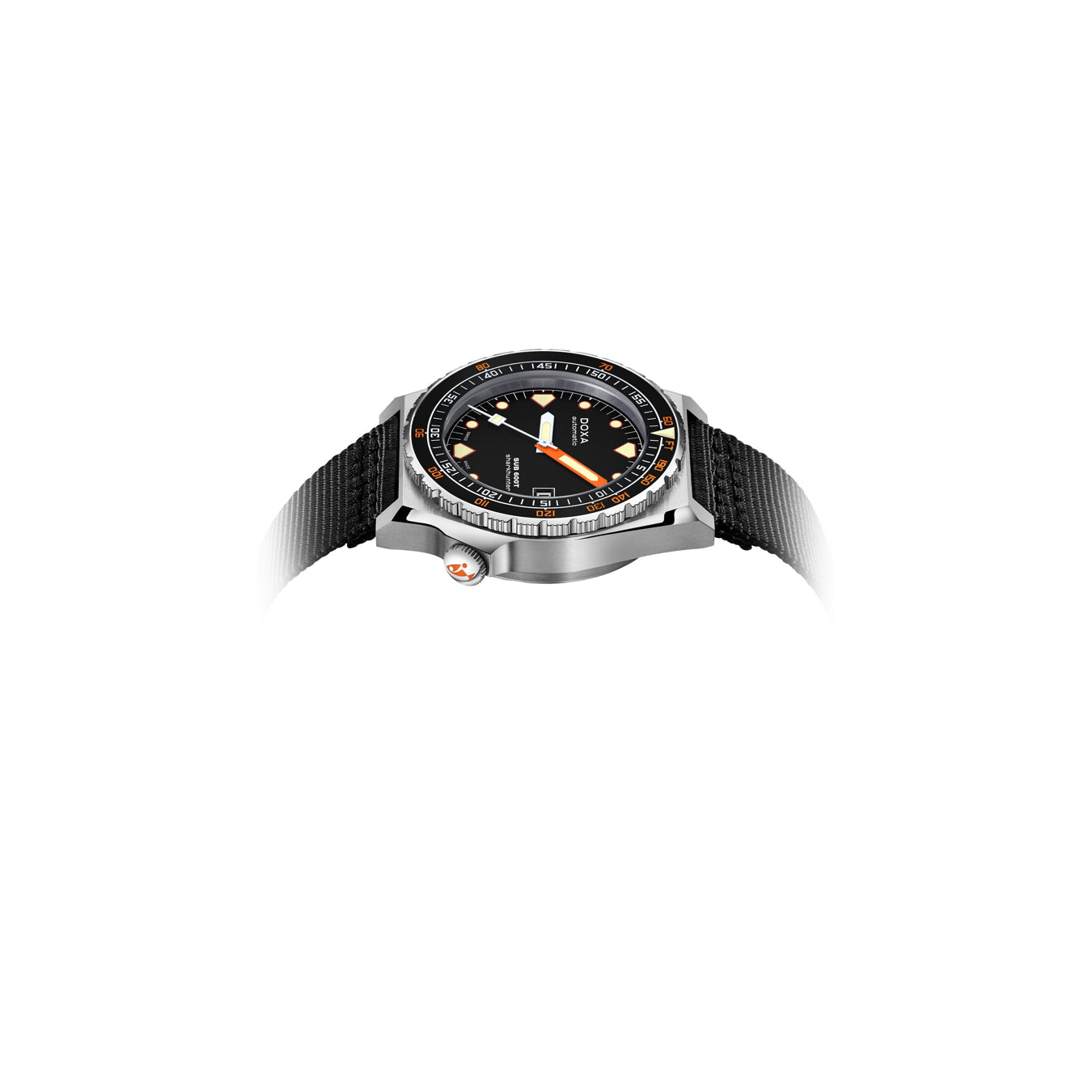 DOXA Sub 600T Sharkhunter 861.10.101.20-N on Black NATO Strap