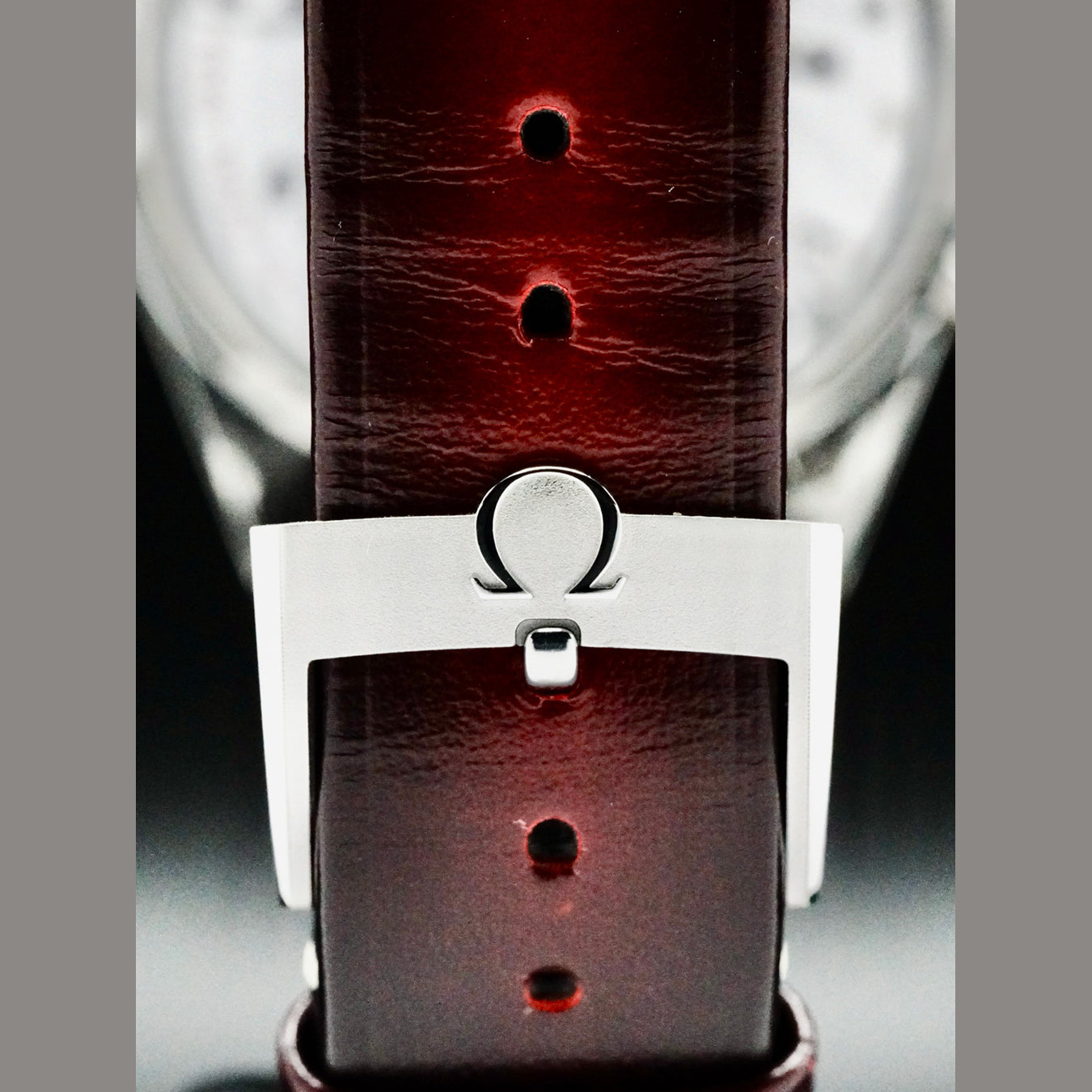 Omega Speedmaster 57 Coaxial Chronometer Chronograph Red Dial 40.5mm on Strap 332.12.41.51.11.001