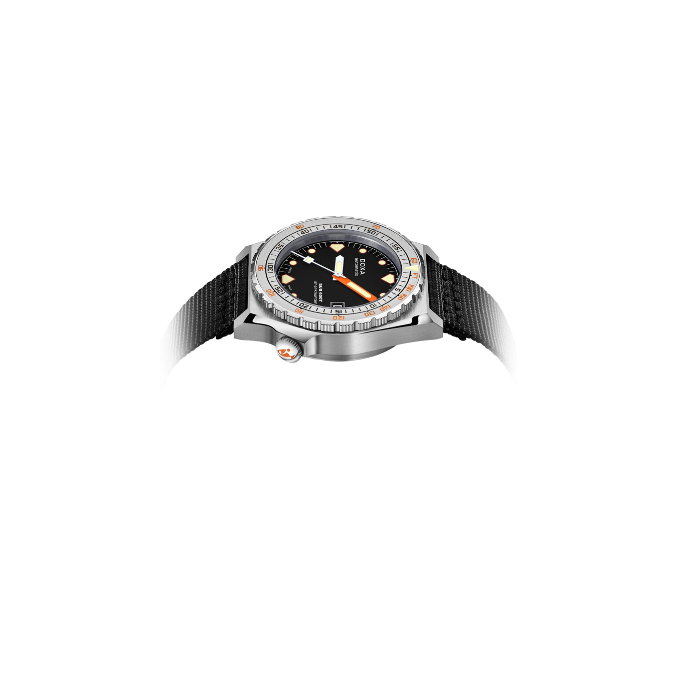 DOXA Sub 600T Sharkhunter 862.10.101.20-N on Black NATO Strap