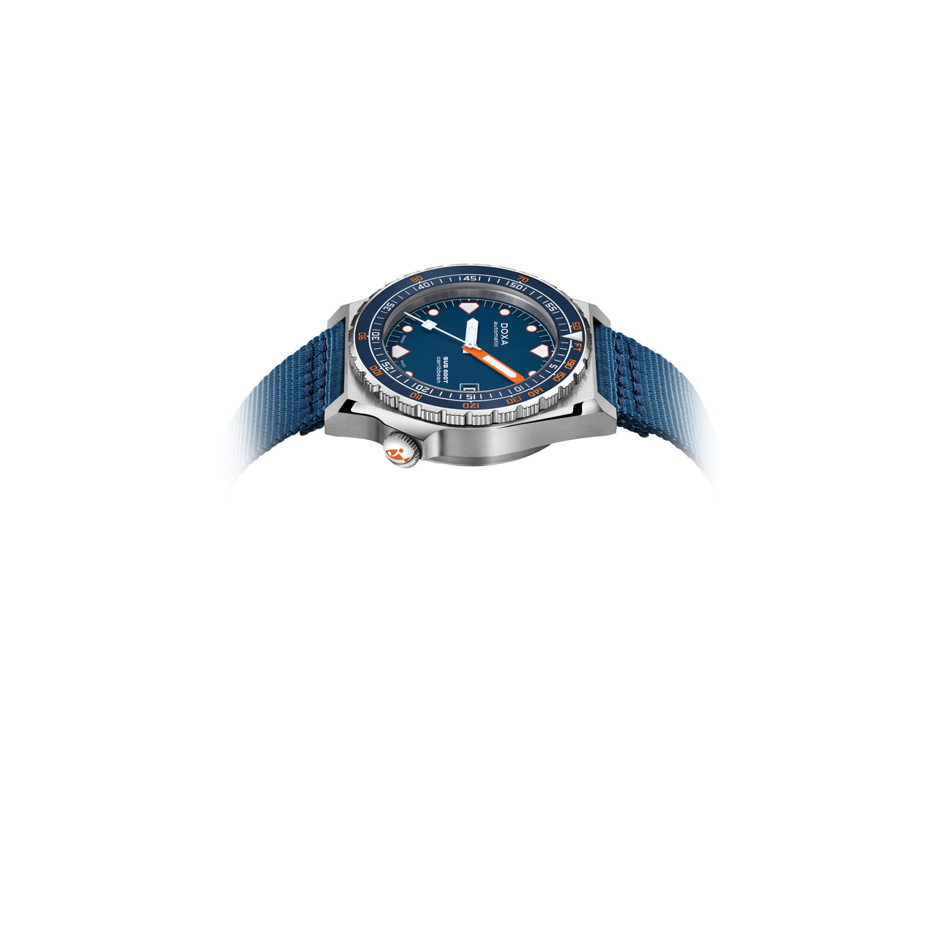 DOXA Sub 600T Caribbean 861.10.201.32-N on NATO Strap