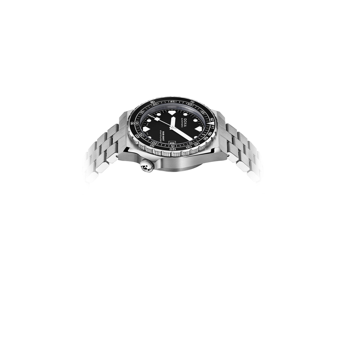 DOXA Sub 600T Sharkhunter 861.10.101B.10 on Bracelet
