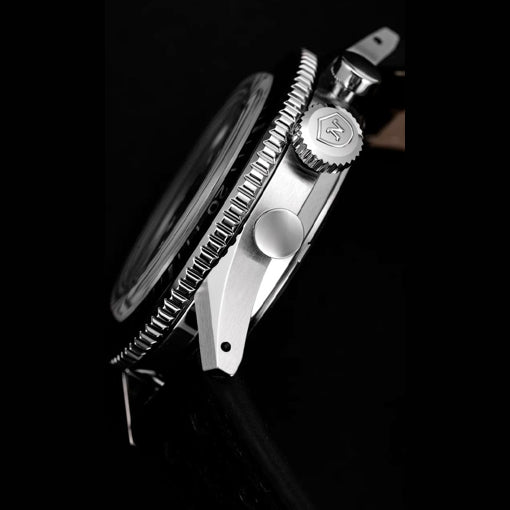 Nivada Grenchen 87043Q17 Chronoking Salmon Dial on Strap