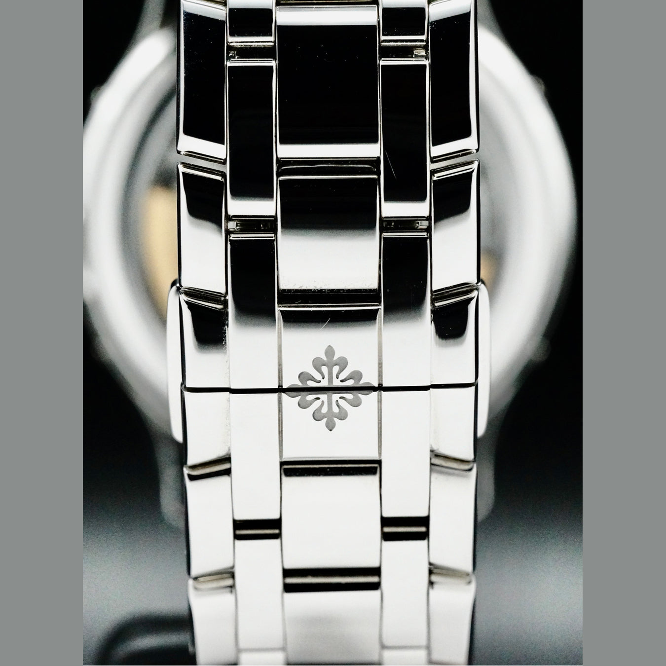 Patek Philippe 4947/1A-001 Annual Calendar Moon Phases