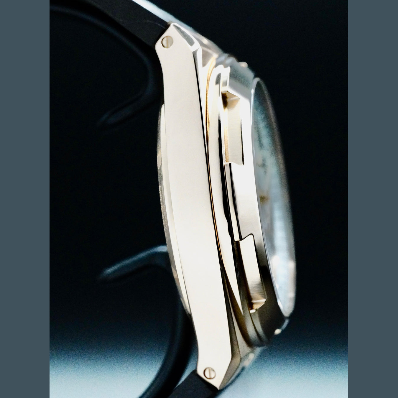 Vacheron Constantin 7900V/000R-B336 Overseas Dual Time
