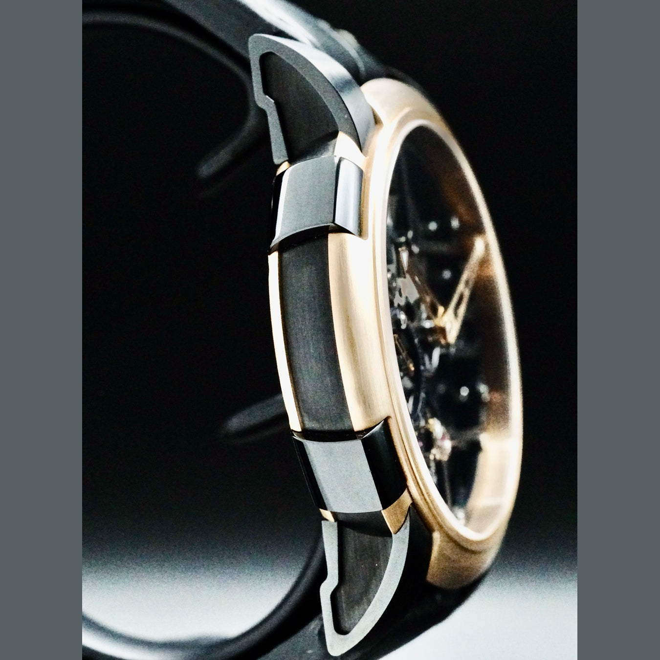 Romain Jerome RJ.M.AU.031.02 Moon DNA