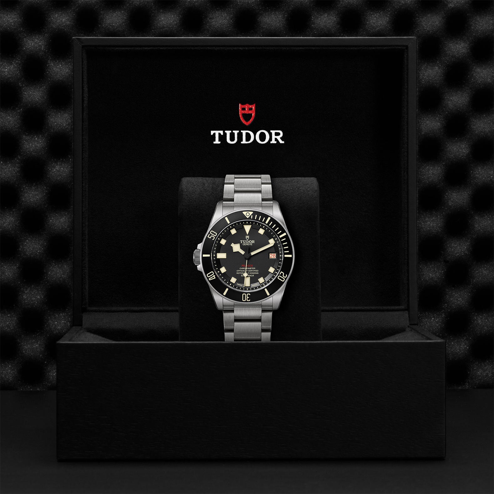TUDOR Pelagos 42mm LHD Titanium and steel M25610TNL-0001