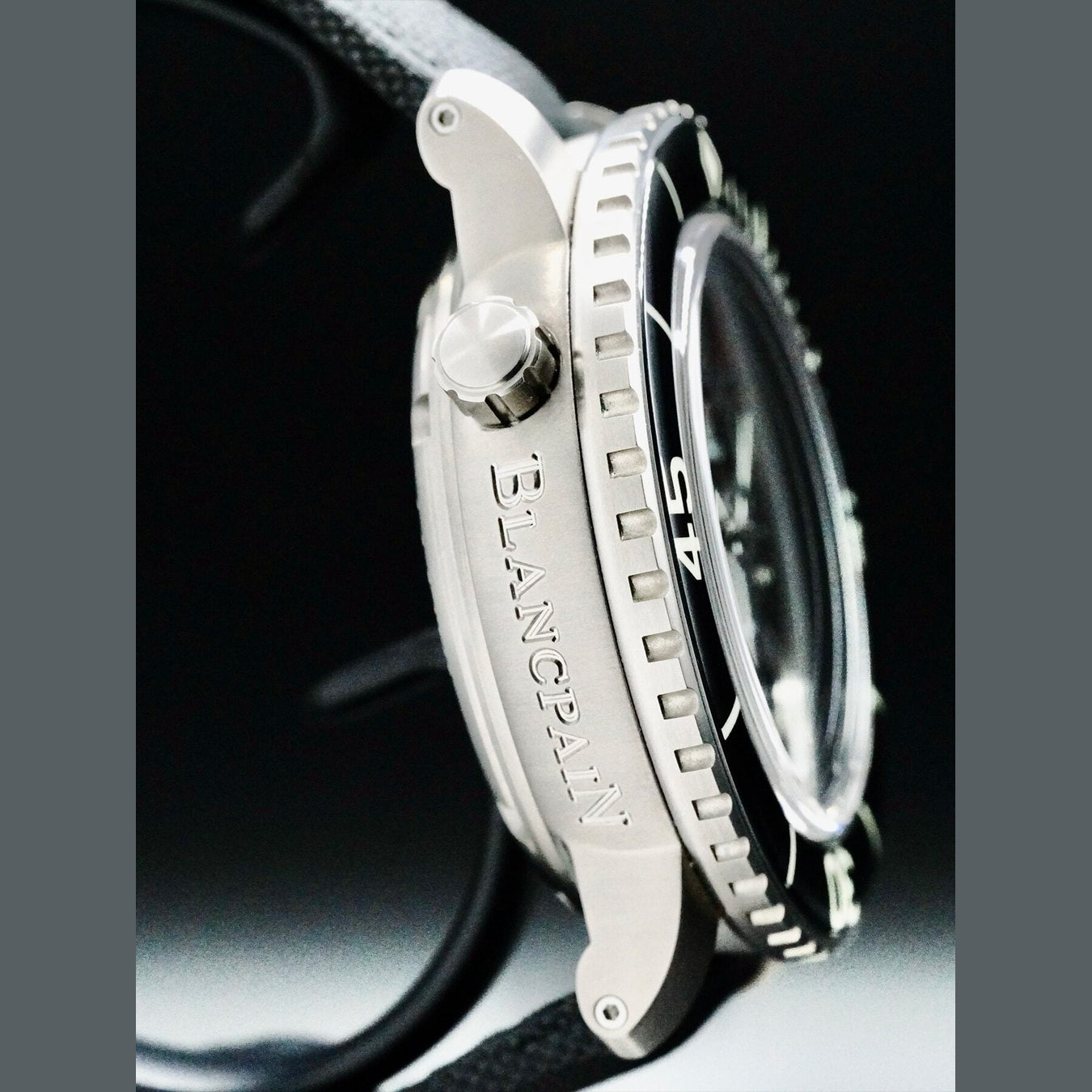 Blancpain 50015-12B30-52B 500 Fathoms