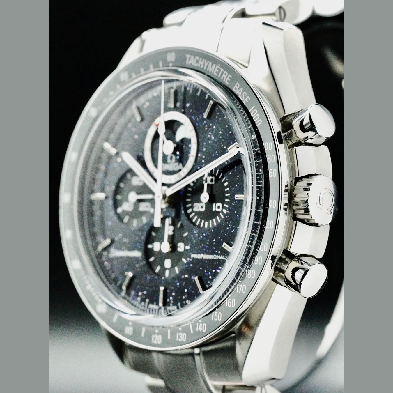 Omega 311.30.44.32.01.001 Speedmaster Professional Moonwatch Moonphase