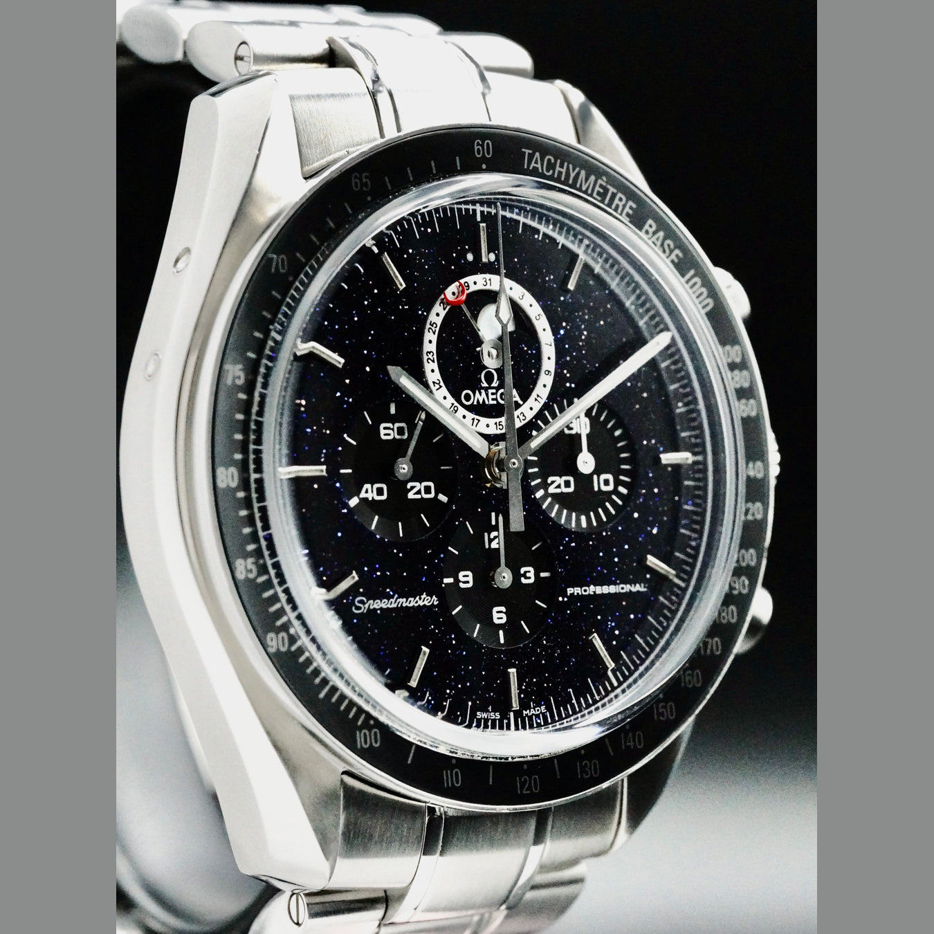 Omega 311.30.44.32.01.001 Speedmaster Professional Moonwatch Moonphase