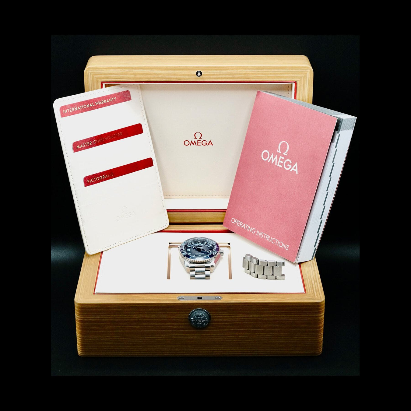 Omega 215.30.40.20.03.002 Seamaster Planet Ocean 600M Summer Blue