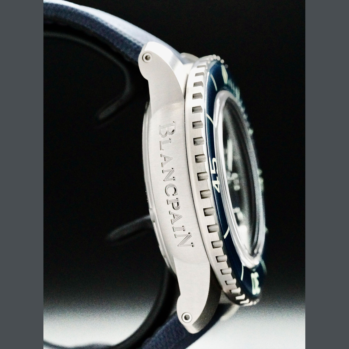Blancpain 5015 12B40 O52A Fifty Fathoms Blue Dial Automatique