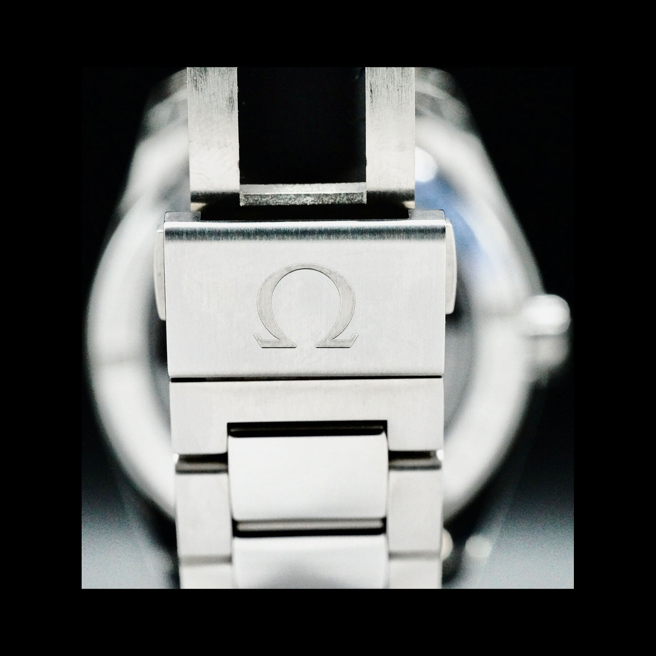 Omega 231.90.39.21.04.001 Seamaster Aqua Terra 150m Master Co‑Axial Chronometer 38.5 mm