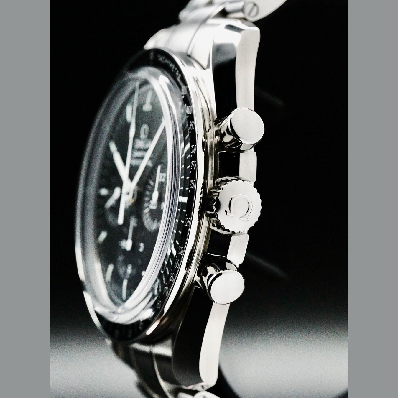 Omega 311.30.42.30.01.006 Speedmaster Moonwatch