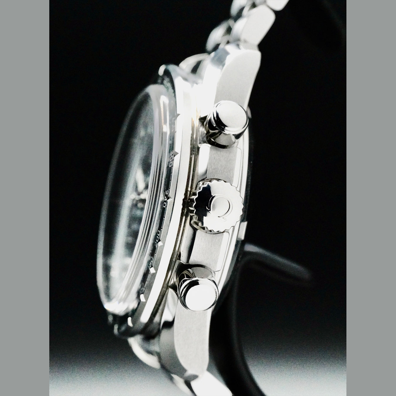 Omega 324.30.38.50.01.001 Speedmaster 38 Co-Axial Chronograph