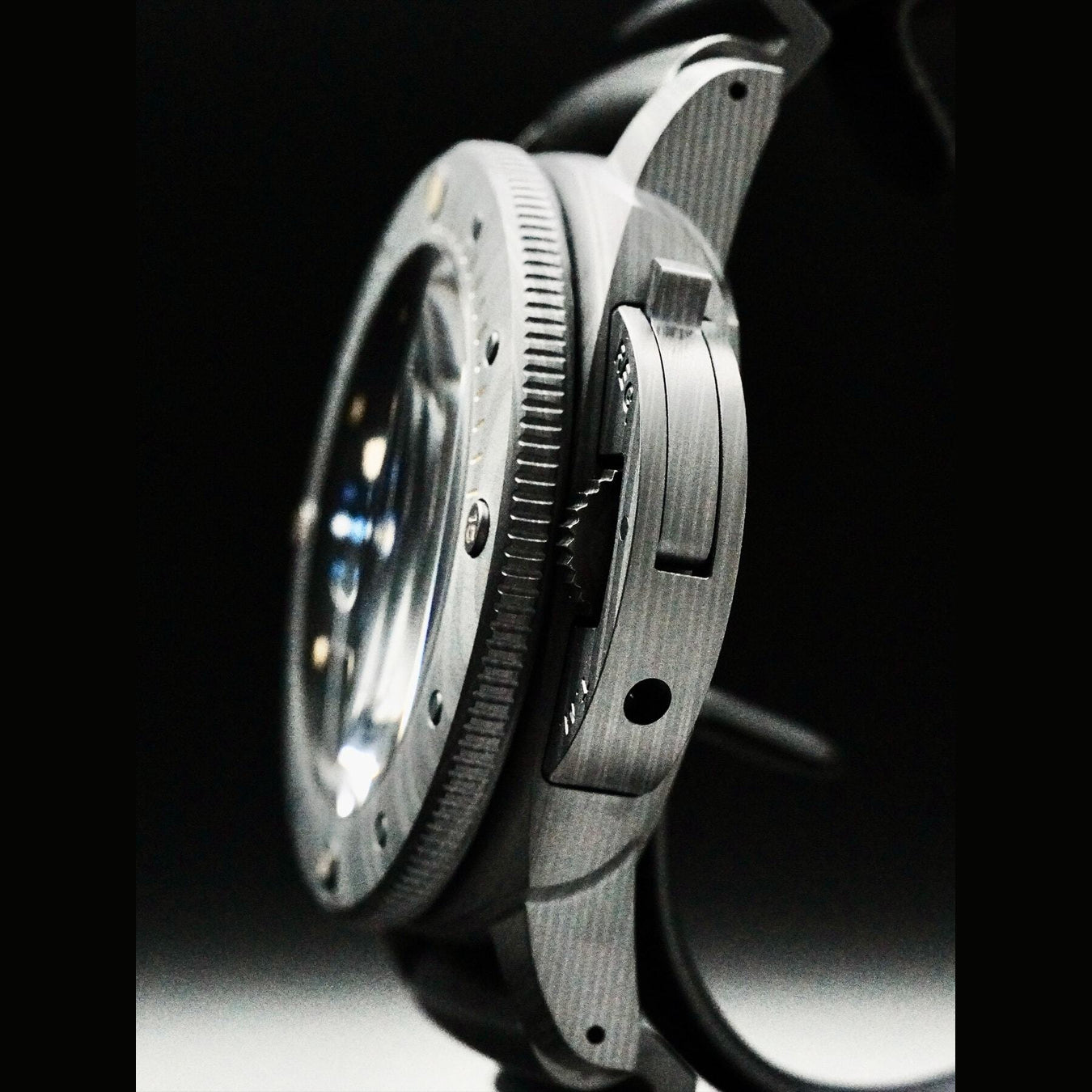 Panerai PAM00616 Luminor Submersible Carbotech