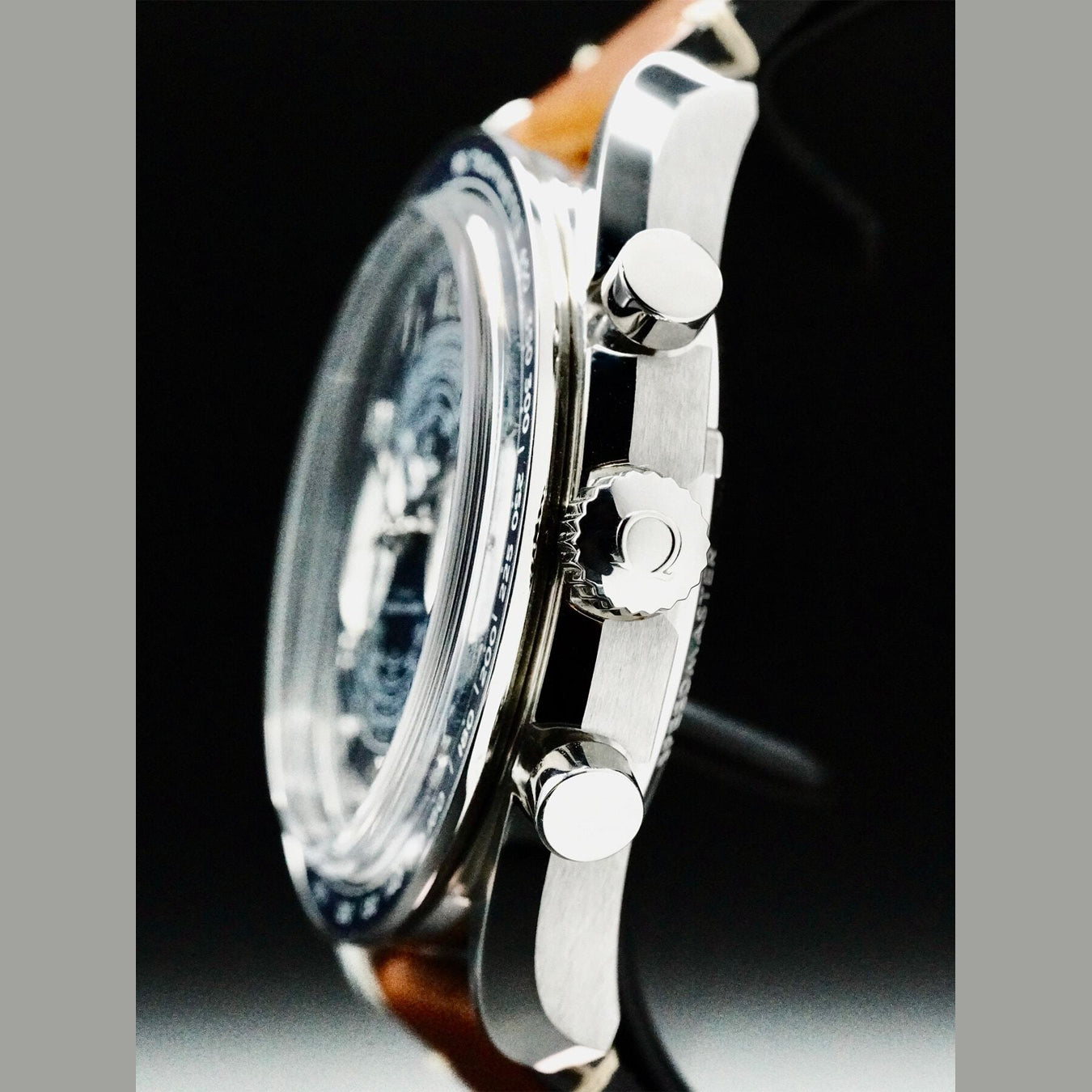 Omega 329.32.43.51.03.001 Speedmaster Chronoscope 43mm Blue Dial on Strap