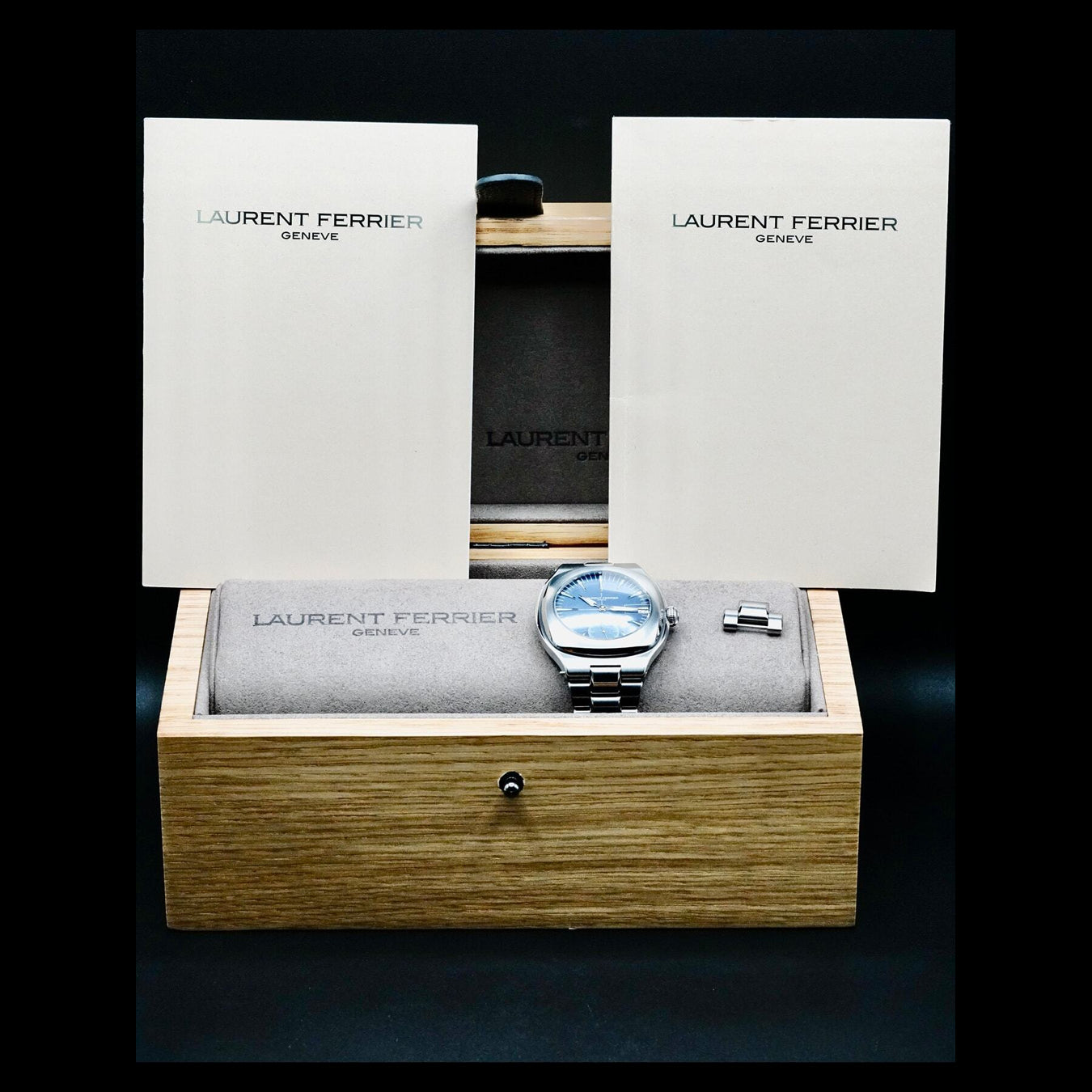 Laurent Ferrier LCF040.T1.C1GC5.1 Sport Auto Blue