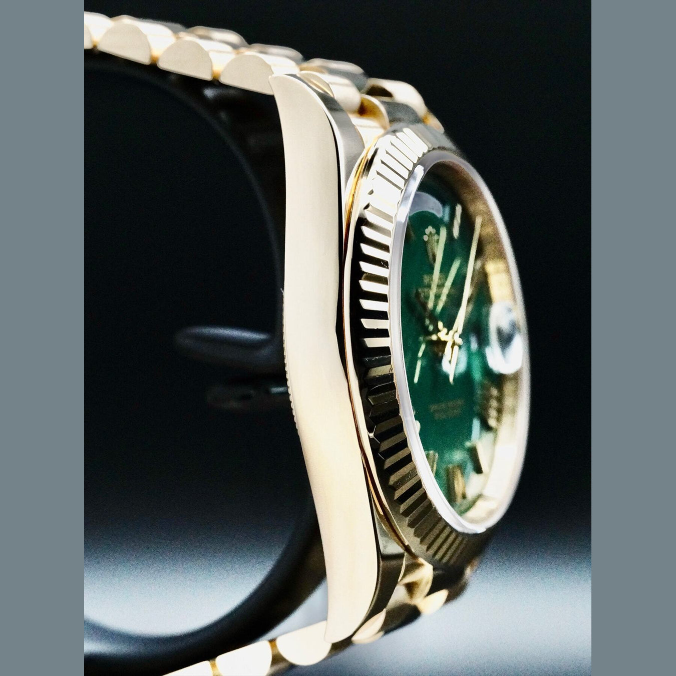 Rolex 228238 Oyster-Perpetual Day-Date Green Dial