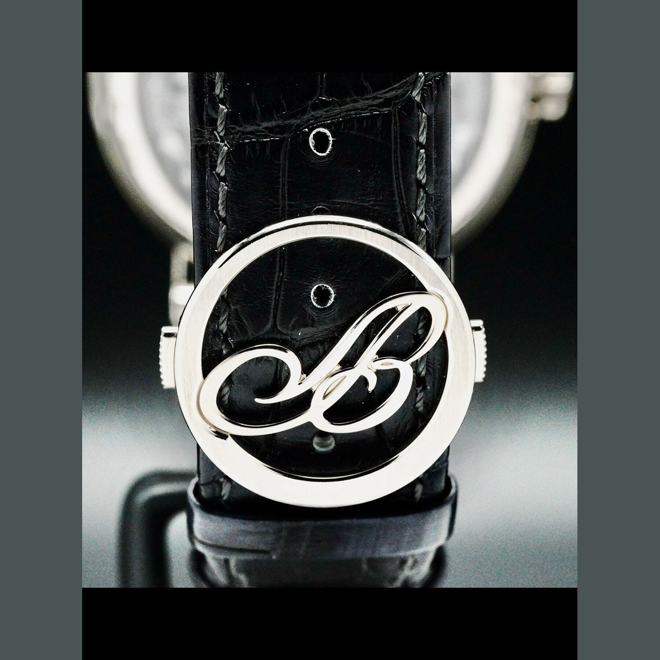 Breguet 7077BB/G1/9XV Tradition Chronographe Independent