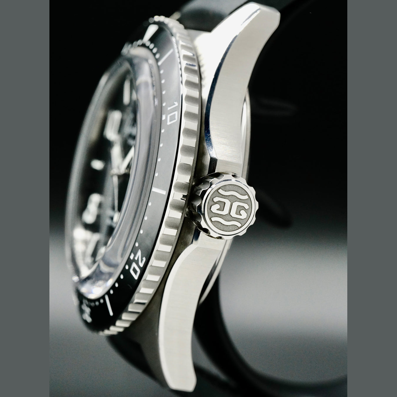 Glashütte Original 1-36-13-01-80-33  SeaQ Panorama Date Black Dial on Strap