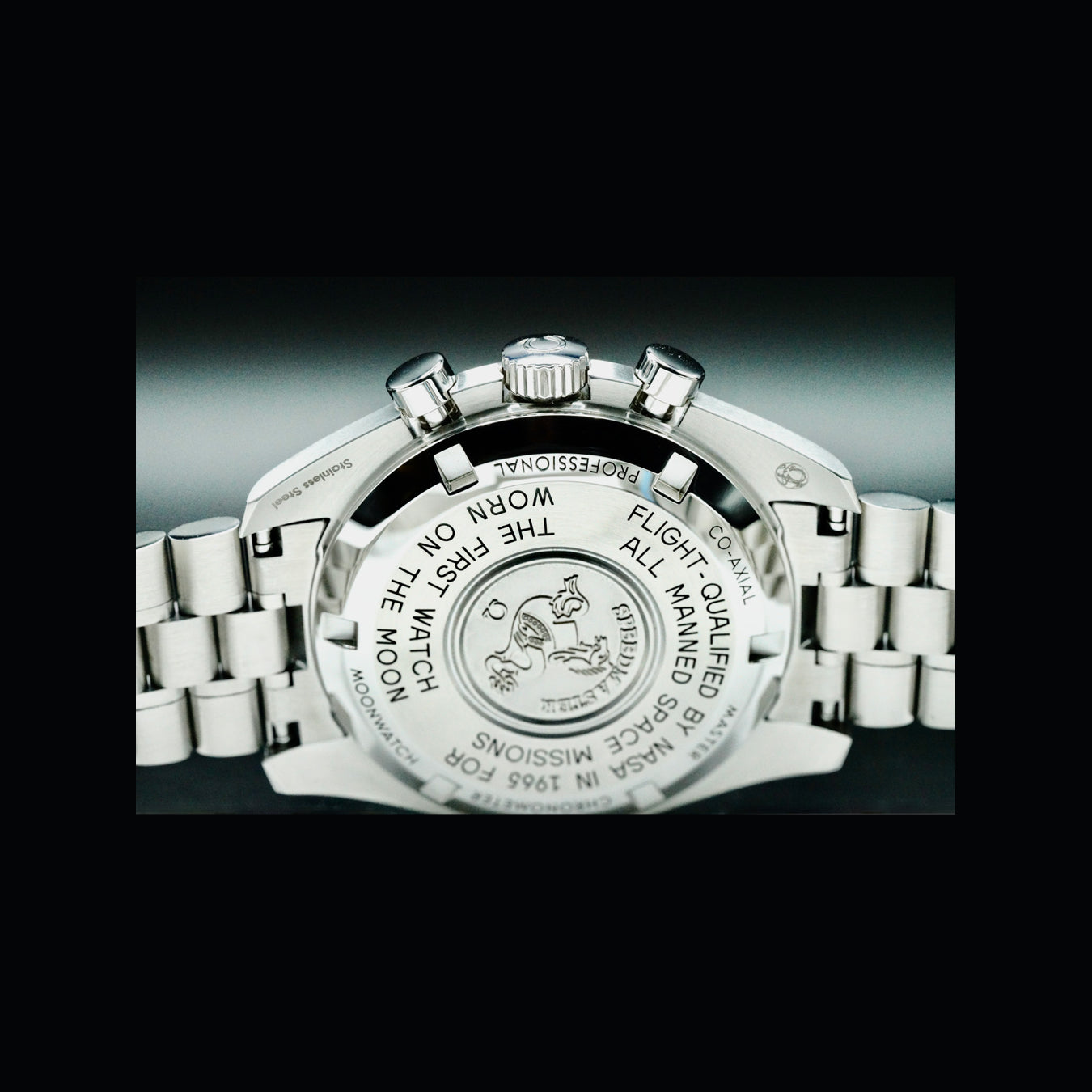 Omega 310.30.42.50.01.001 Speedmaster Moonwatch Professional Master Chronograph