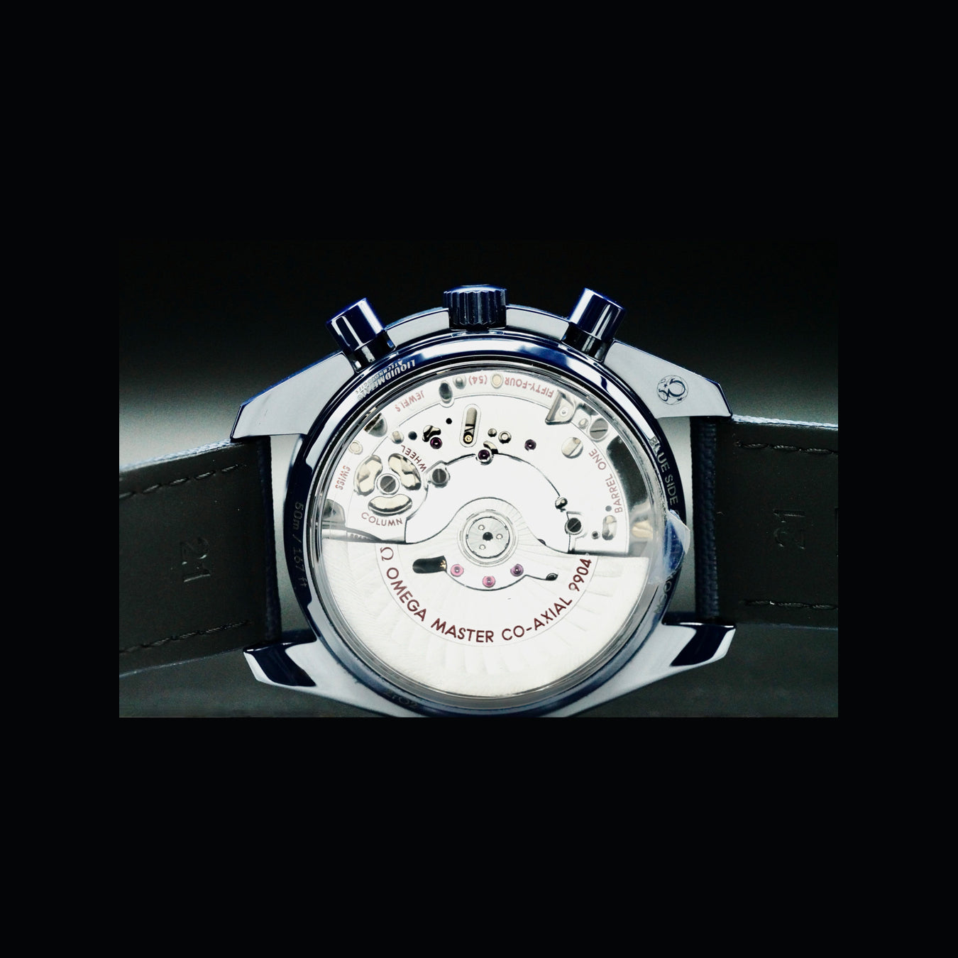Omega Speedmaster Blue Side Of The Moon 304.93.44.52.03.001