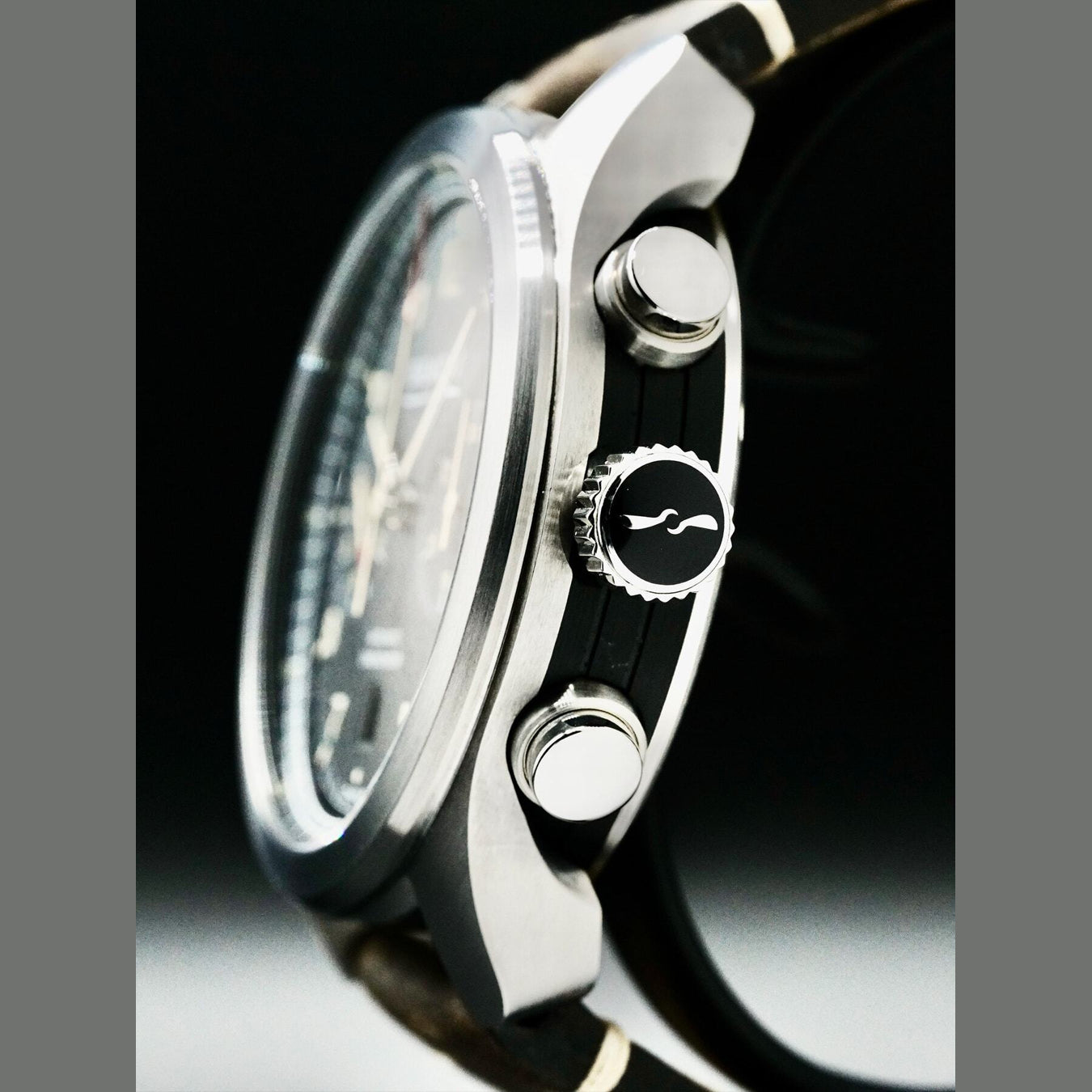 Bremont ALT1-C Griffon RS black dial